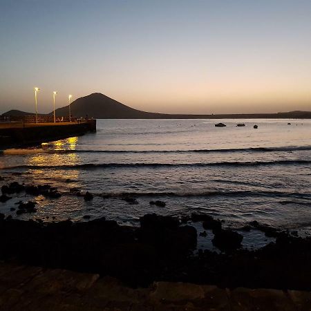 Alquilaencanarias El Medano Mirazul Plaza Roja エクステリア 写真